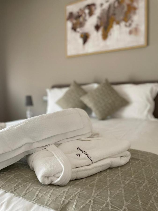 Notti O' Tunn Luxury Rooms In Centro Geraci Siculo Zewnętrze zdjęcie