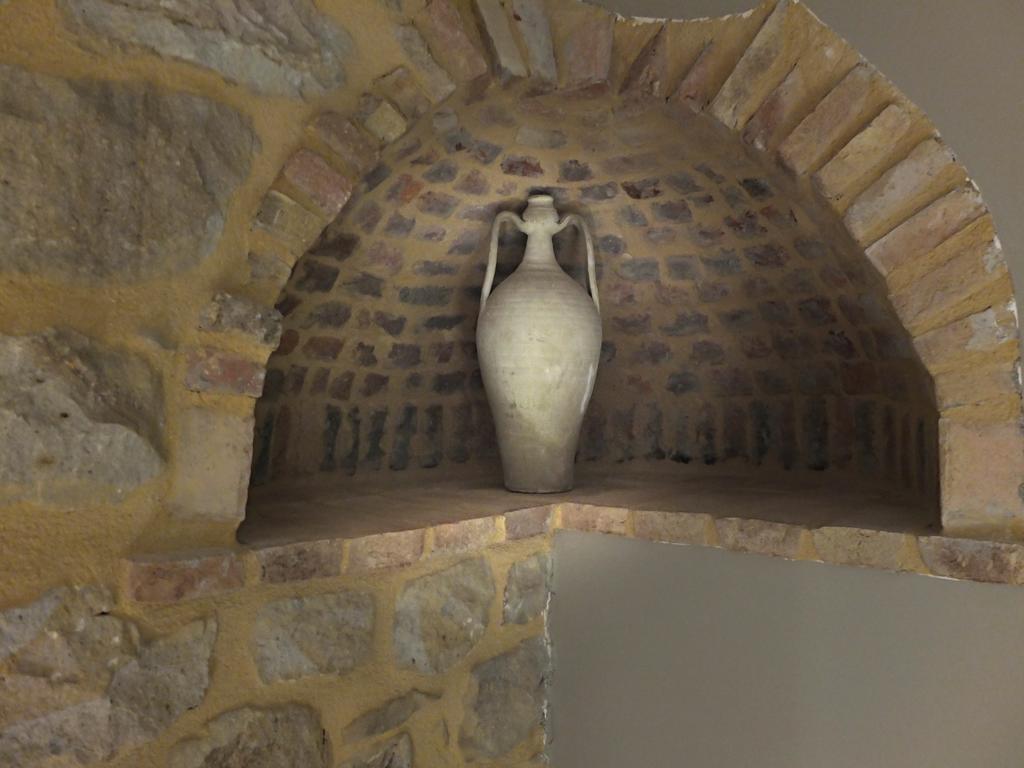 Notti O' Tunn Luxury Rooms In Centro Geraci Siculo Zewnętrze zdjęcie