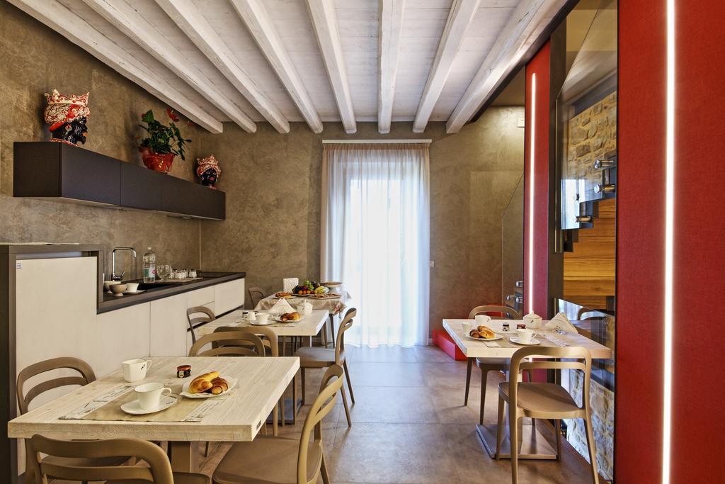 Notti O' Tunn Luxury Rooms In Centro Geraci Siculo Zewnętrze zdjęcie