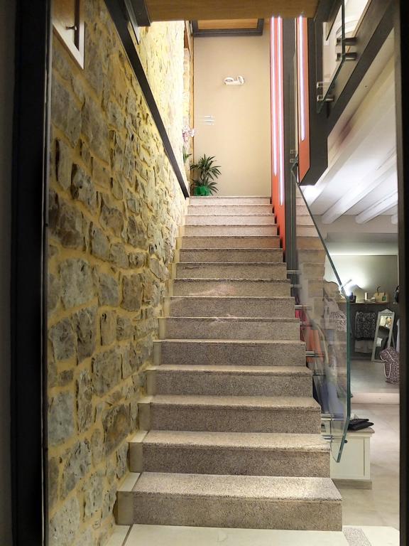 Notti O' Tunn Luxury Rooms In Centro Geraci Siculo Zewnętrze zdjęcie