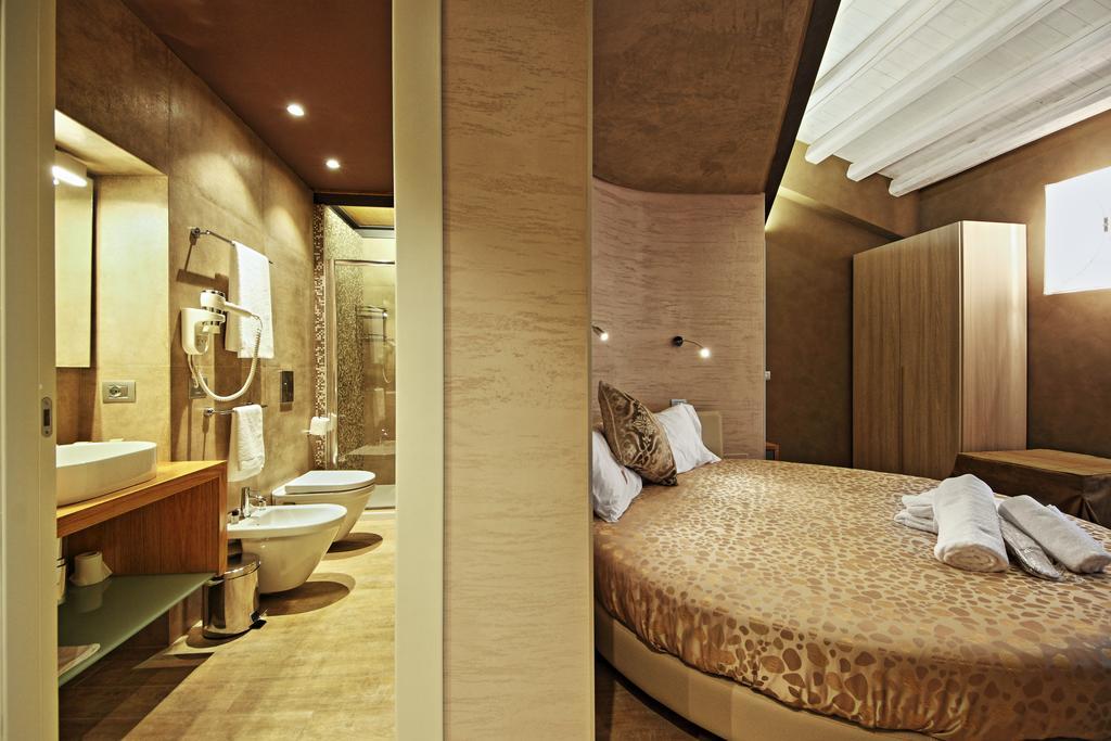 Notti O' Tunn Luxury Rooms In Centro Geraci Siculo Zewnętrze zdjęcie